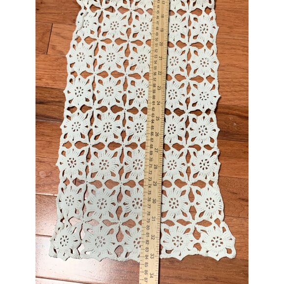 Handmade Cream Crochet Lace Table Runner 34"x10" Floral Pattern Cotton Home - Picture 6 of 7